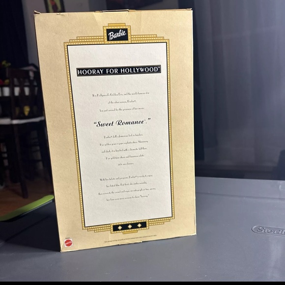 Hooray For Hollywood Special Edition Barbie Doll #56901 NRFB - Picture 3 of 6